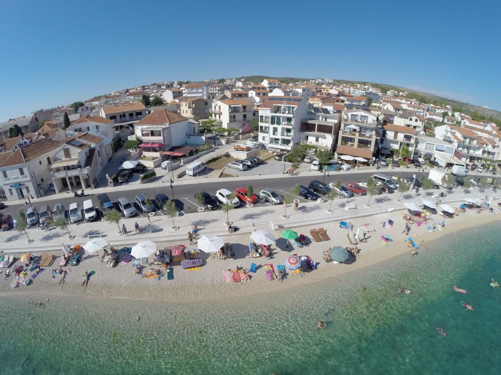 Beachfront Apartments Villa Sisa Primošten Exteriér fotografie